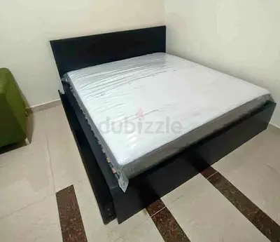 IKEA Malam king size bed 180/200cm bed with 2 storage drawers underneath  and Ikea mattress is avail