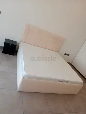 Brand new Queen size family bed nd medical mattress