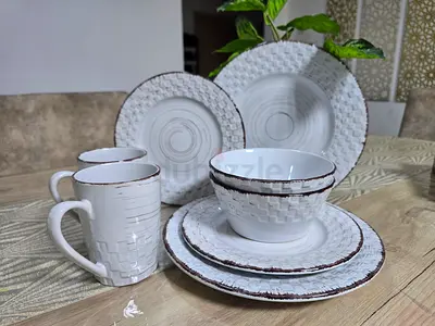 44 pieces Dinner set