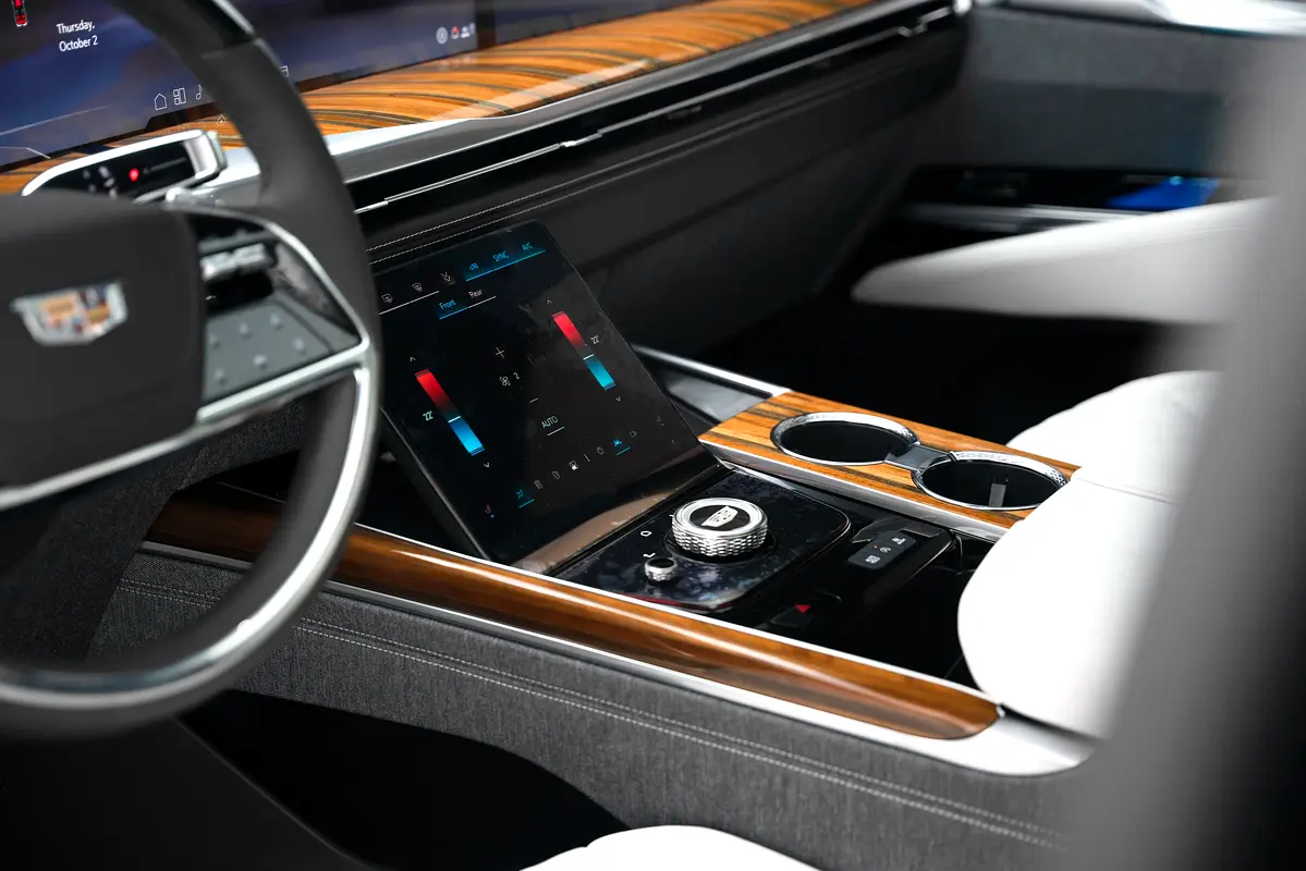 Cadillac Escalade 2025