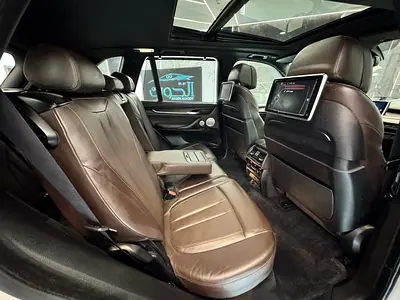 2015 BMW X5 thumbnail 14