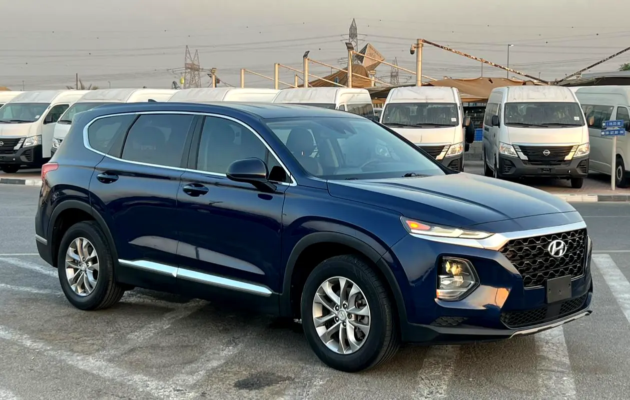 Hyundai Santa Fe 2019 — photo 1 of 20