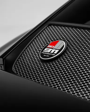 صورة مصغرة 8 لـ 2024 Porsche 911