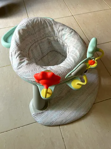 2-in-1 Activity and Feeding Floor Seat