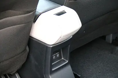 2025 Toyota VELOZ — миниатюра 16
