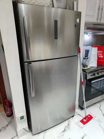 Samsung Fridge 810L capacity