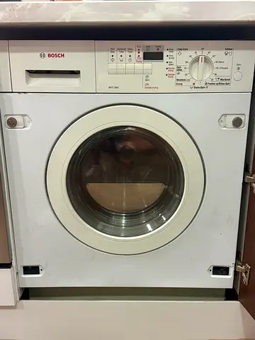 Bosch “Build-In” Washing Machine / Dryer - WVTI 2824