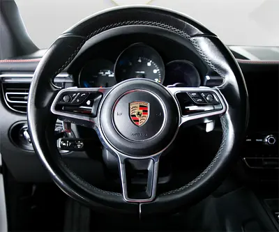 صورة مصغرة 14 لـ 2021 Porsche MACAN