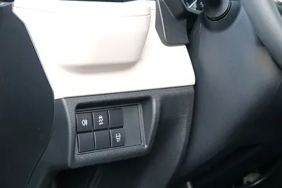 2025 Toyota VELOZ — миниатюра 7