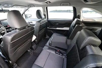 2025 Toyota VELOZ — миниатюра 15