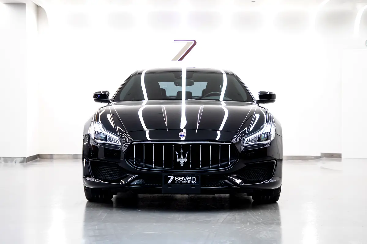 Maserati Quattroporte 2020 — photo 1 of 16