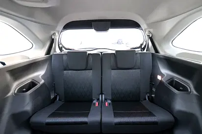 2025 Toyota VELOZ — миниатюра 19