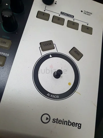 Professional Steinberg CC121 USB Controller for Musicians