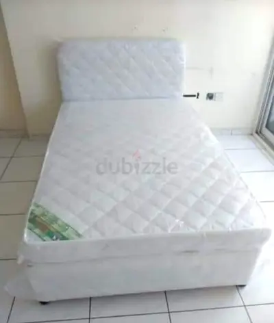 Single Bed with Mattress - Almost New!