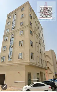 Entire building for sale in Al Nakheel area, very distinguished location, attractive income and very