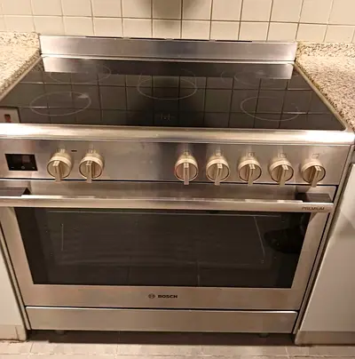 Bosch Electric Stove 90x60cm HCB738357M