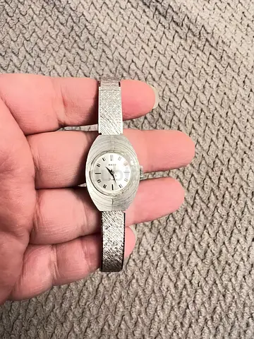 Rado Elegant Vintage Womens Watch