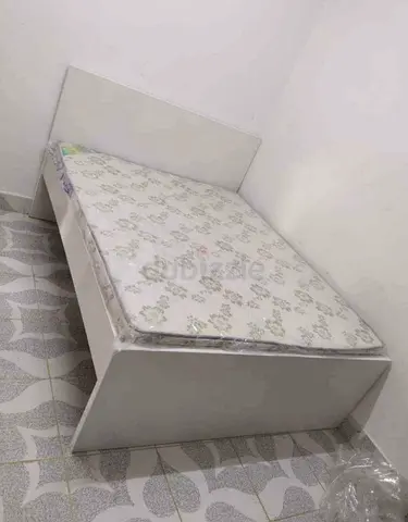 Stylish White Bed with Mattress for Sale