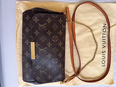 LOUIS VUITTON  Monogram Canvas Favorite PM