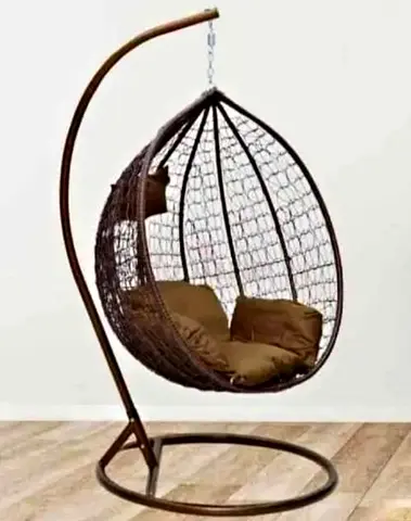 Cozy Hanging Chair - Perfect for Relaxing!
