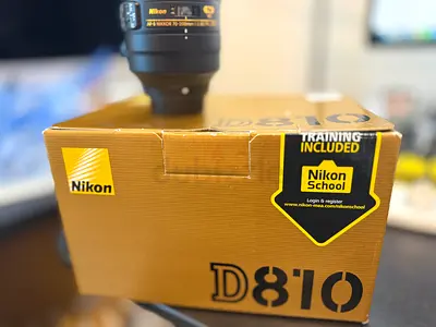 Nikon D810 Plus Nikon 70-200mm FL in Mint Condition