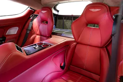 2014 Aston Martin RAPIDE — миниатюра 14