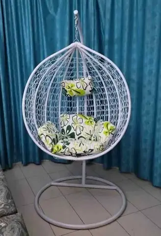 Stylish Hanging Egg Chair with Cushions