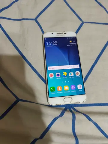 SAMSUNG A8