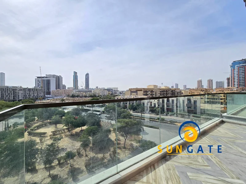 جديد بالكامل، بإطلالة على الحديقة، طابق منخفض64410738208642111