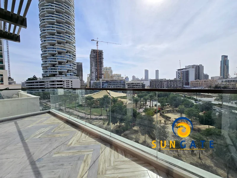 جديد بالكامل، بإطلالة على الحديقة، طابق منخفض64410738208642110