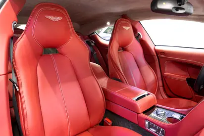2014 Aston Martin RAPIDE — миниатюра 11