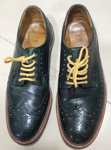 Stylish Bertie Leather Brogues - Timeless Elegance!