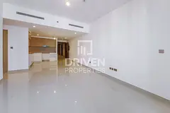 Modern Unit | High Floor | Garden and Sea View