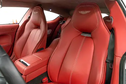 2014 Aston Martin RAPIDE — миниатюра 10
