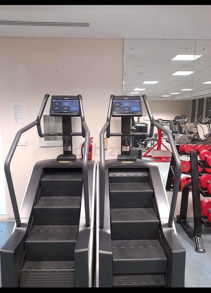 gym equipment sportek st1060 treadmill