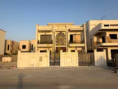 A villa directly from the owner, fully finished, including air conditioning, on a main street, close