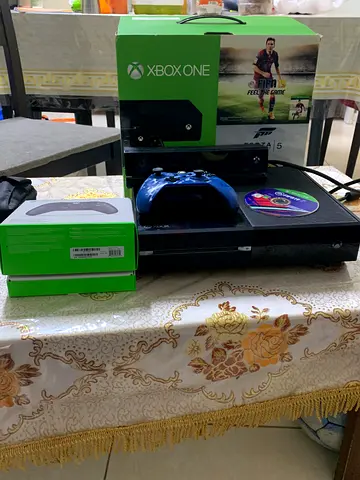 Xbox one with many games