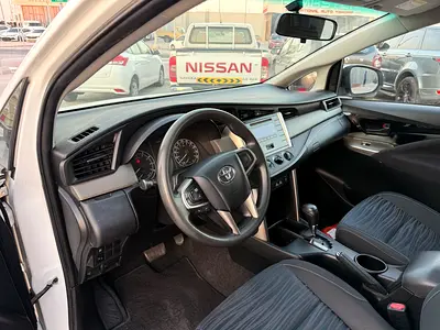 صورة 10 لـ 2020 Toyota INNOVA