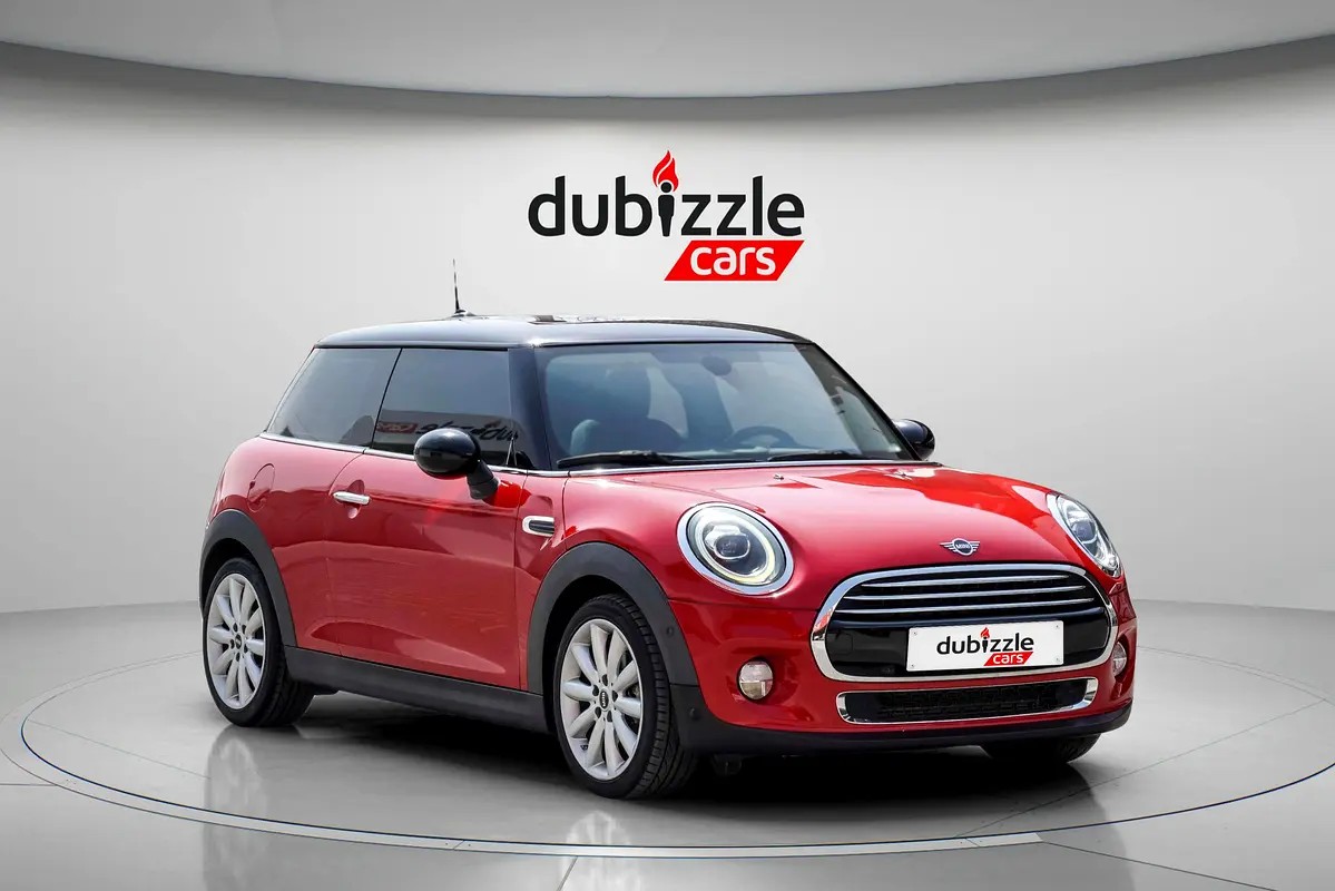 MINI Cooper 2019 — photo 1 of 17