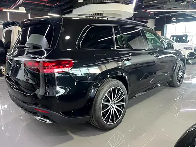 BENZ GLS450 2025