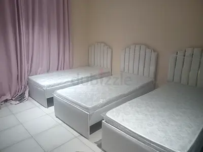 Single size bed and mattress