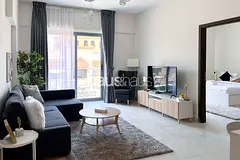 Tenanted | Large unit | 2 minutes from Circle Mall
