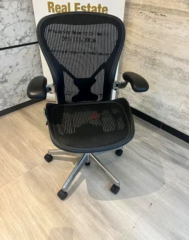 Herman Miller Aeron size C