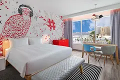Pet Friendly I City Views I Prime Location