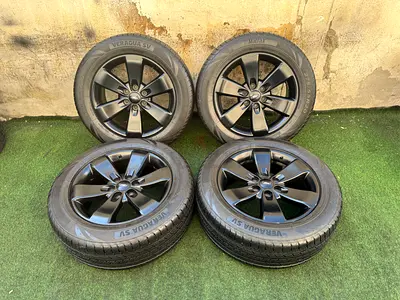 4x Original Ford F150 20” Rims with tyres