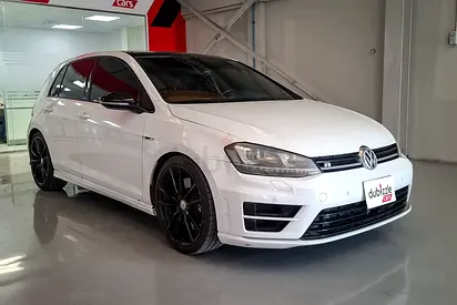 AED 964/month | 2017 Volkswagen Golf  | GCC Specs | Ref#378542