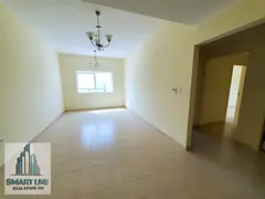 New building  Good location 2bhk 41k with parking free