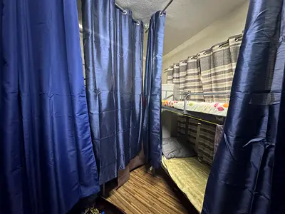 BED SPACE FOR RENT ( EXECUTIVE FOR FEMALE)