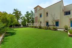 3 Bedroom | Upgraded | VOT | Private Pool