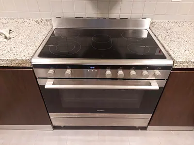 Siemens Electric Ceramic Cooking Range 90x60cm
